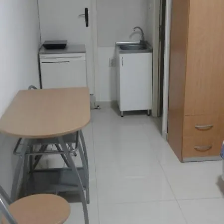 Namesten Na Dan Apartament Voždivac